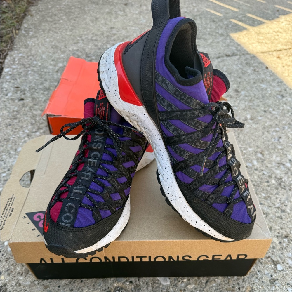 Nike ACG React Terra Gobe shoes in the Bright Crimson/Vivid Purple sz 8.5 men’s